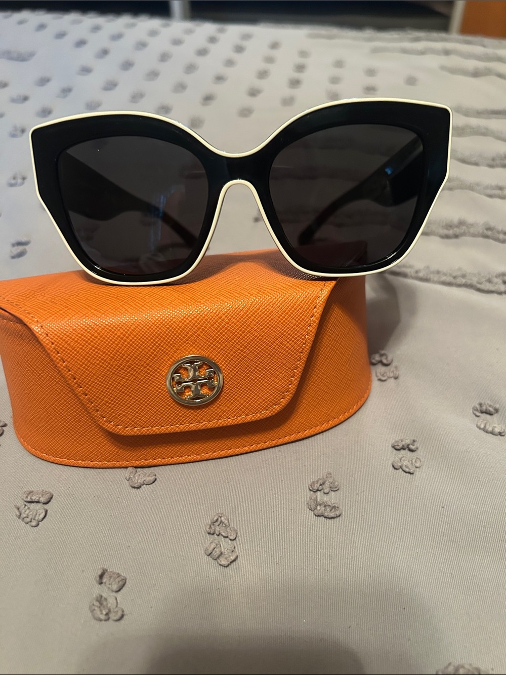 Tory Burch Black Sunglasses with White Trim and Orange Case